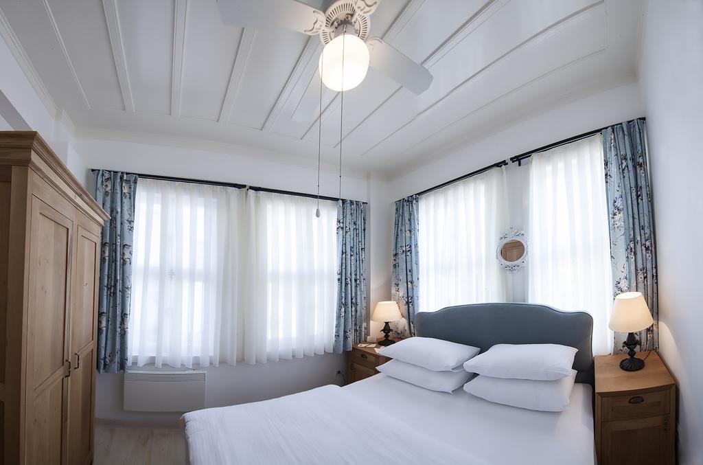 Quarante Hotel - Adult Only Bozcaada Island Exterior photo